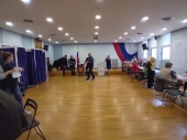 Το εκλογικό κέντρο Νο. 8077 στην Αθήνα